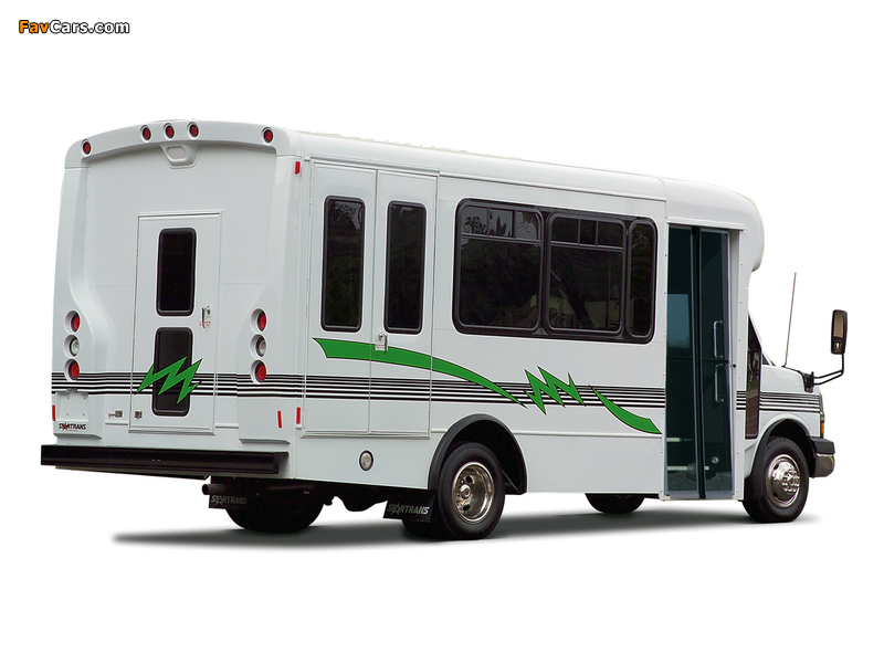 Photos of StarTrans Senator SII based on Chevrolet Express 2009 (800 x 600)