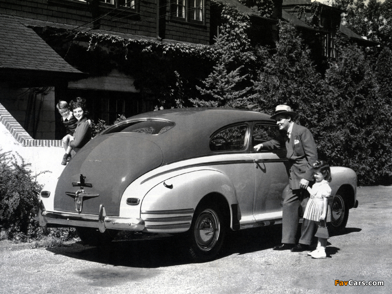 Chevrolet Special DeLuxe Fleetline Aerosedan (BH) 1942 images (800 x 600)