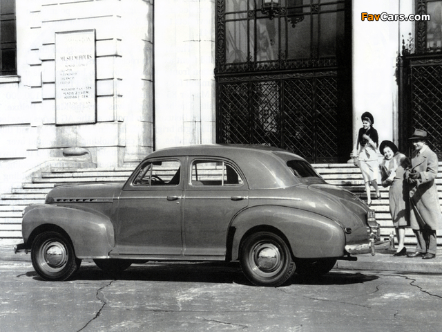 Photos of Chevrolet Special DeLuxe Fleetline Sedan (AH) 1941 (640 x 480)