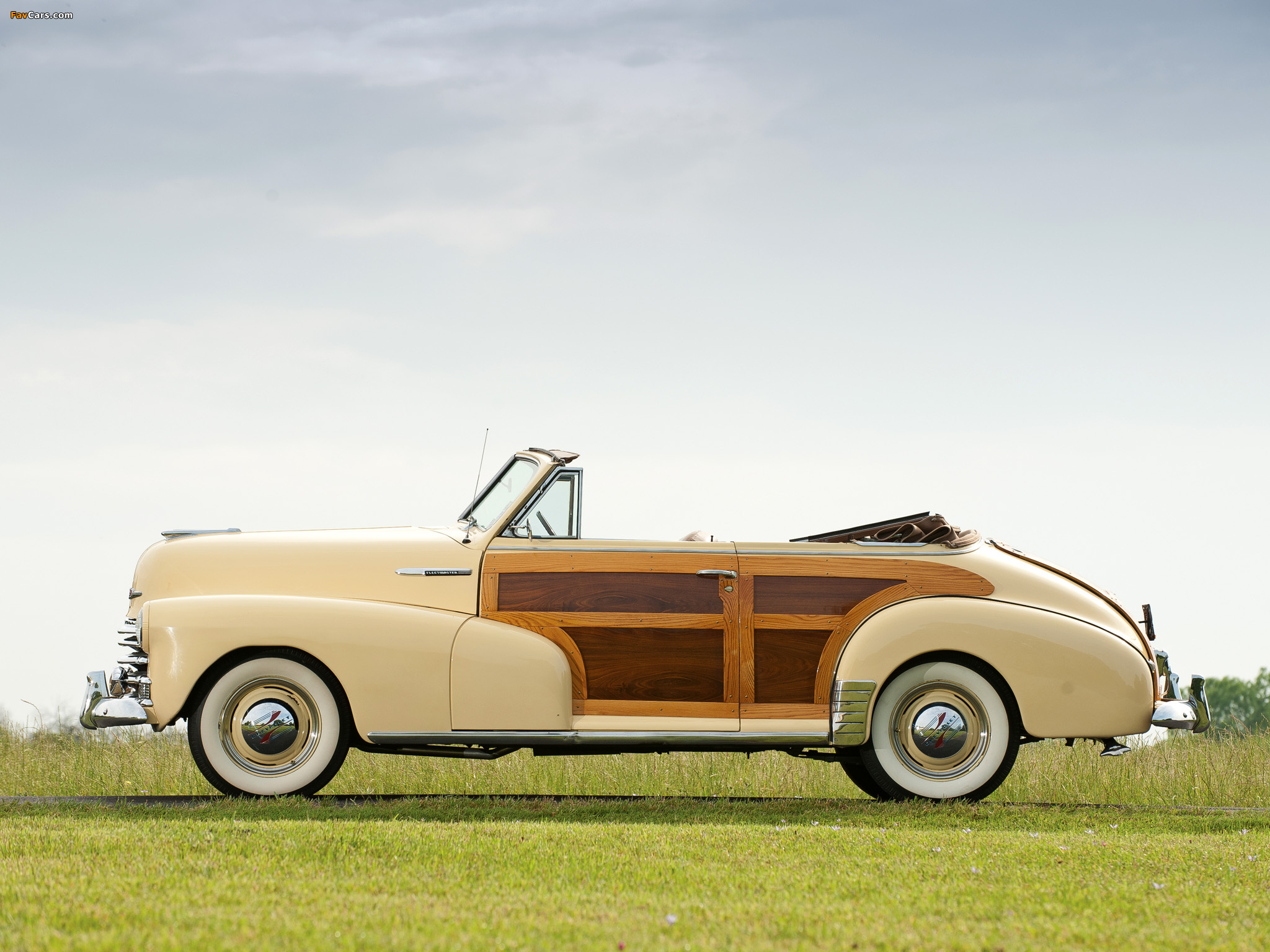 Chevrolet Fleetmaster Country Club Convertible 1947 wallpapers (2048 x 1536)