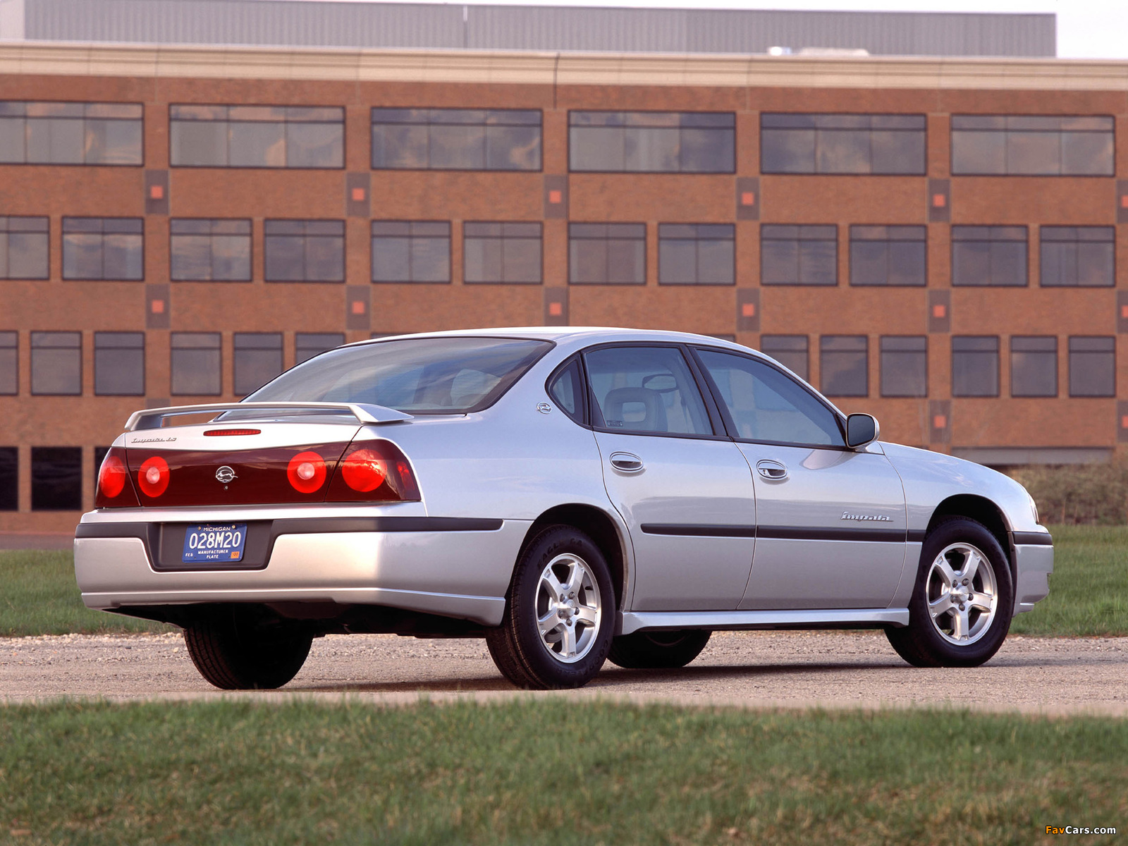 Chevrolet Impala LS 2000–06 wallpapers (1600 x 1200)