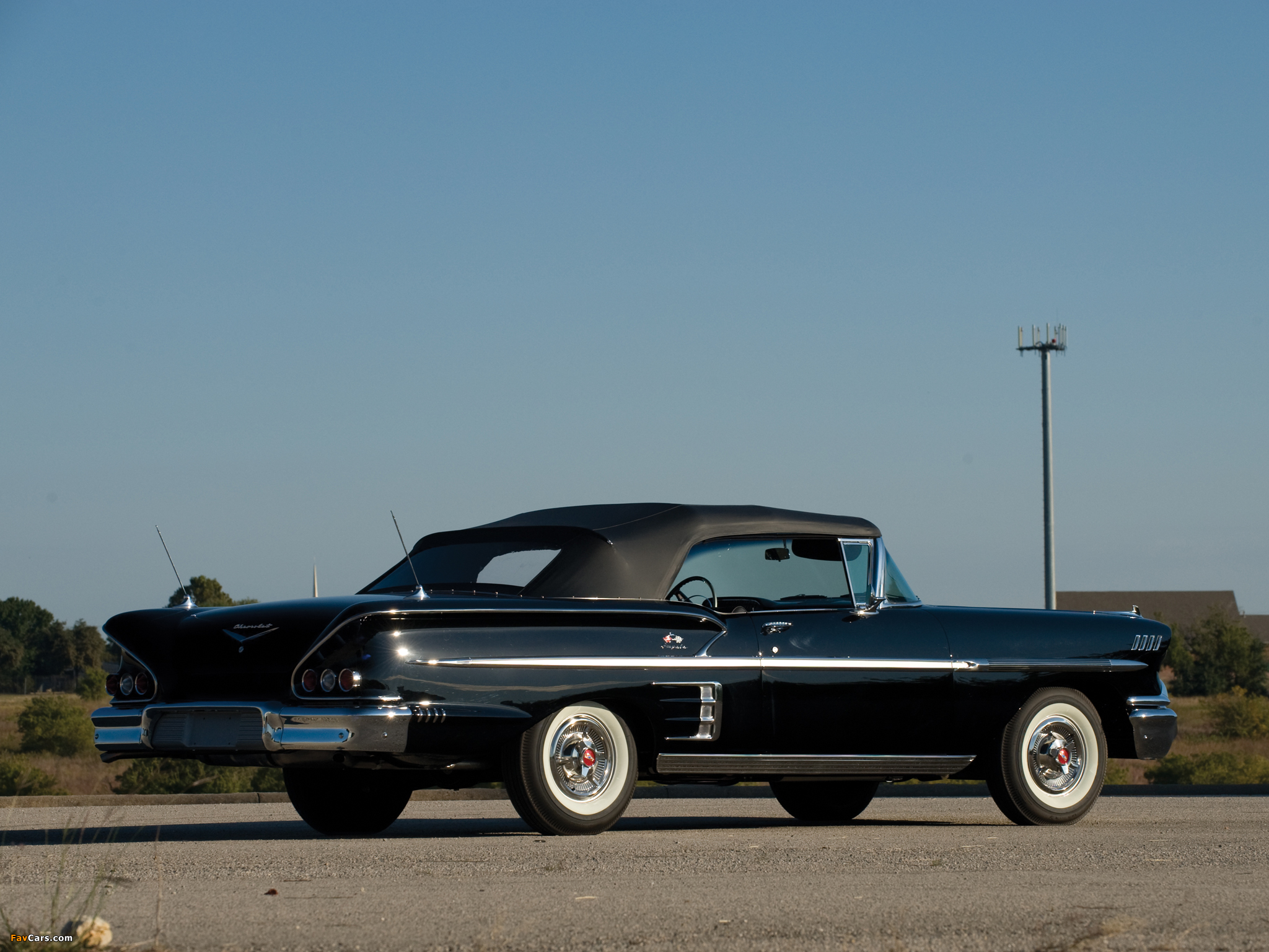 Images of Chevrolet Bel Air Impala 348 Super Turbo-Thrust Tri-Power Convertible 1958 (2048 x 1536)