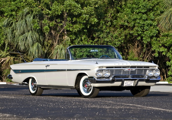 Images of Chevrolet Impala Convertible 1961