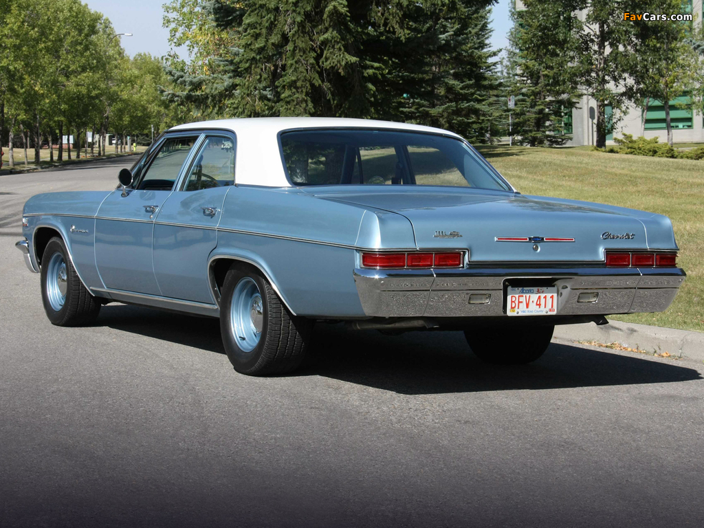 Images of Chevrolet Impala Sedan 1966 (1024 x 768)