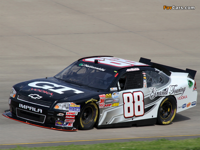 Images of Chevrolet Impala NASCAR Nationwide Series Race Car 2010 (640 x 480)