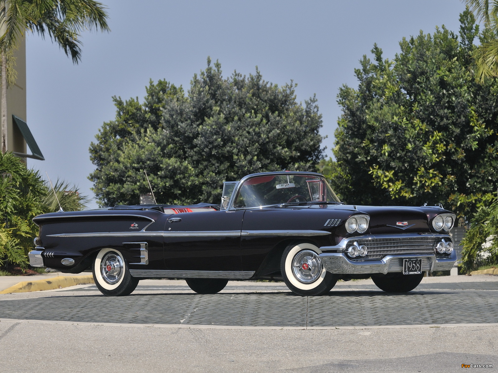 Photos of Chevrolet Bel Air Impala 348 Super Turbo-Thrust Tri-Power Convertible 1958 (1600 x 1200)