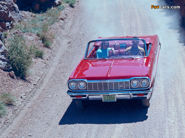Photos of Chevrolet Impala Convertible (17/18-67) 1964 (640 x 480)