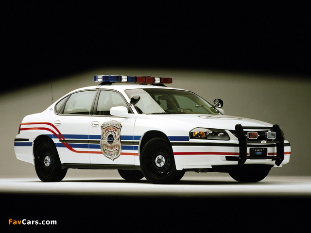 Photos of Chevrolet Impala Police 2001–07 (640 x 480)