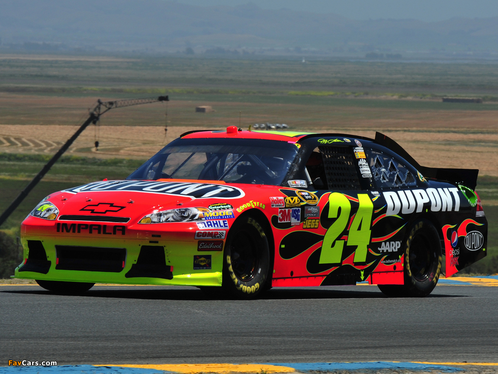 Photos of Chevrolet Impala NASCAR Sprint Cup Series Race Car 2007 (1024 x 768)