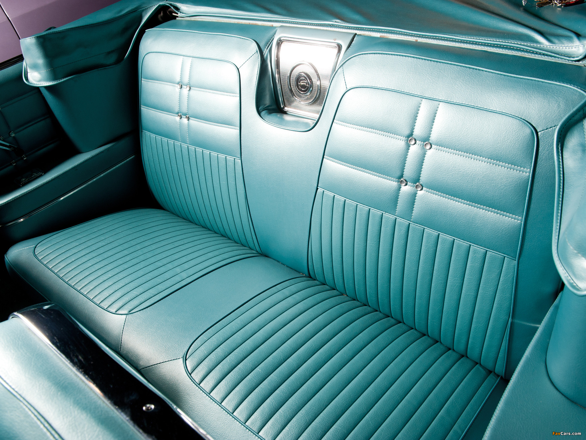 Pictures of Chevrolet Impala SS Convertible (1467) 1963 (2048 x 1536)