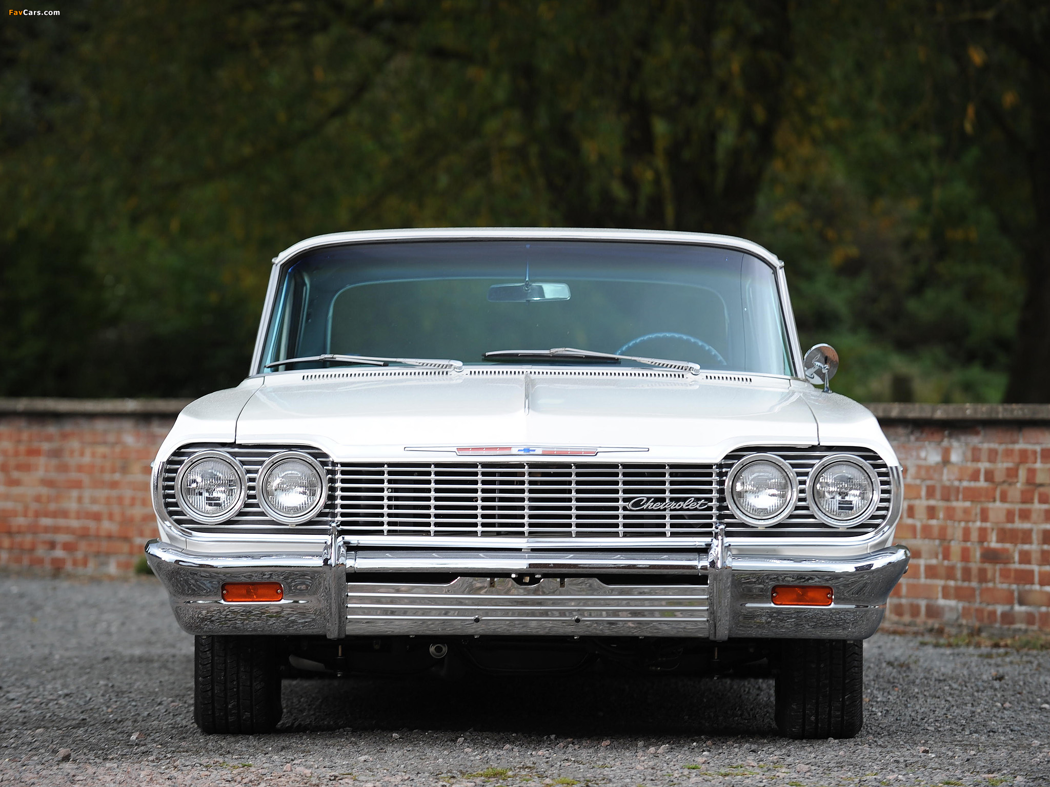 Pictures of Chevrolet Impala SS Sport Coupe (13/14-47) 1964 (2048 x 1536)