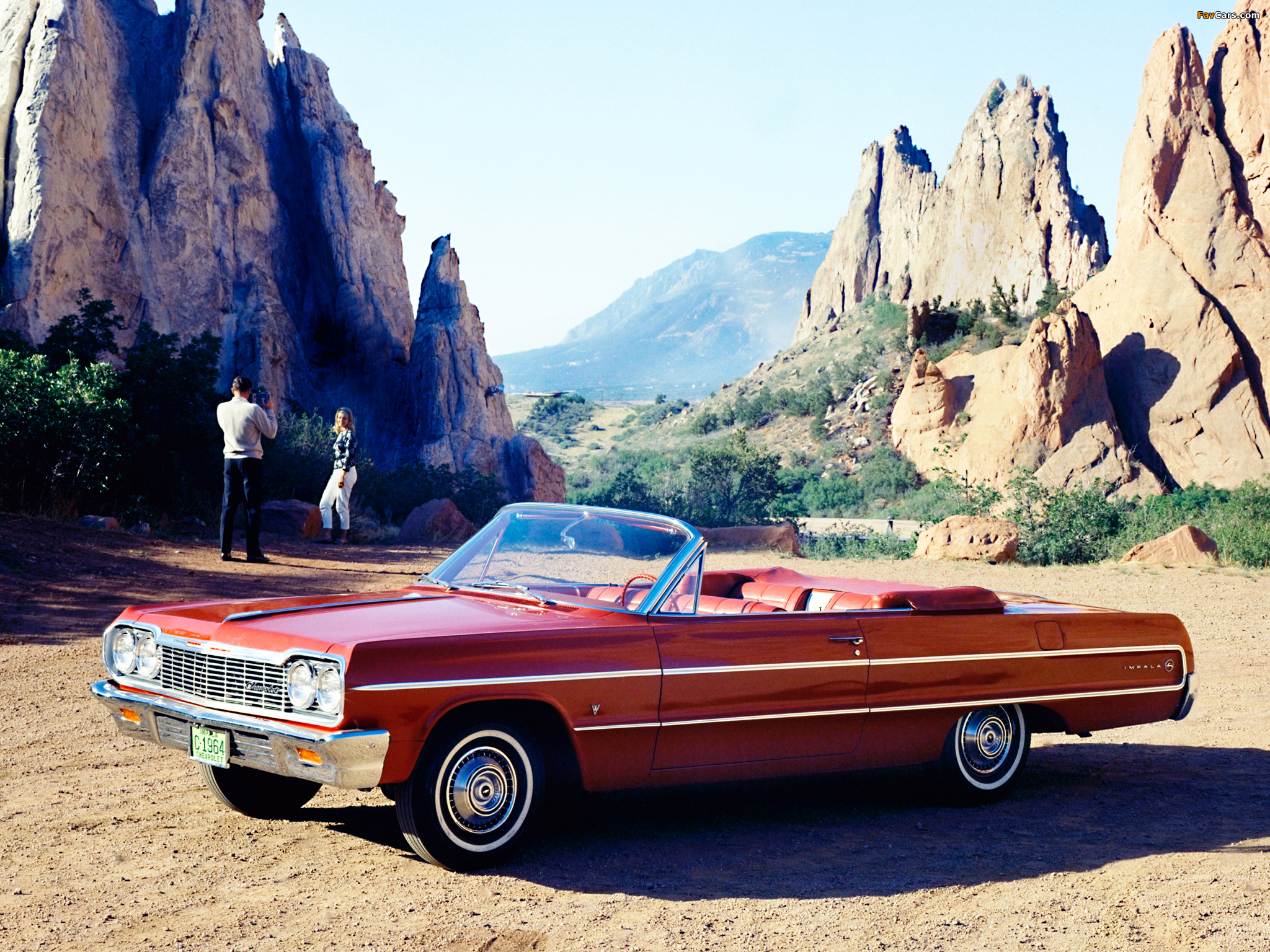 Pictures of Chevrolet Impala Convertible (17/18-67) 1964 (2048 x 1536)