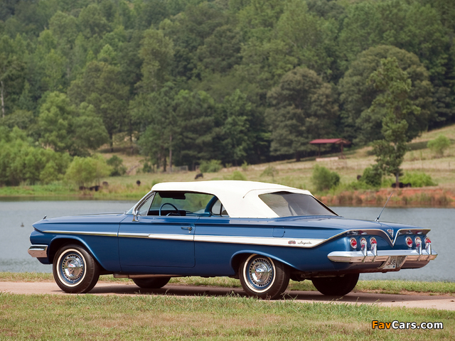 Chevrolet Impala SS 409 Convertible 1961 wallpapers (640 x 480)