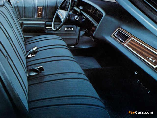 Chevrolet Impala 4-door Sedan 1976 wallpapers (640 x 480)