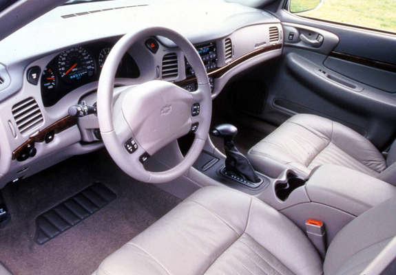 Chevrolet Impala LS 2000–06 wallpapers