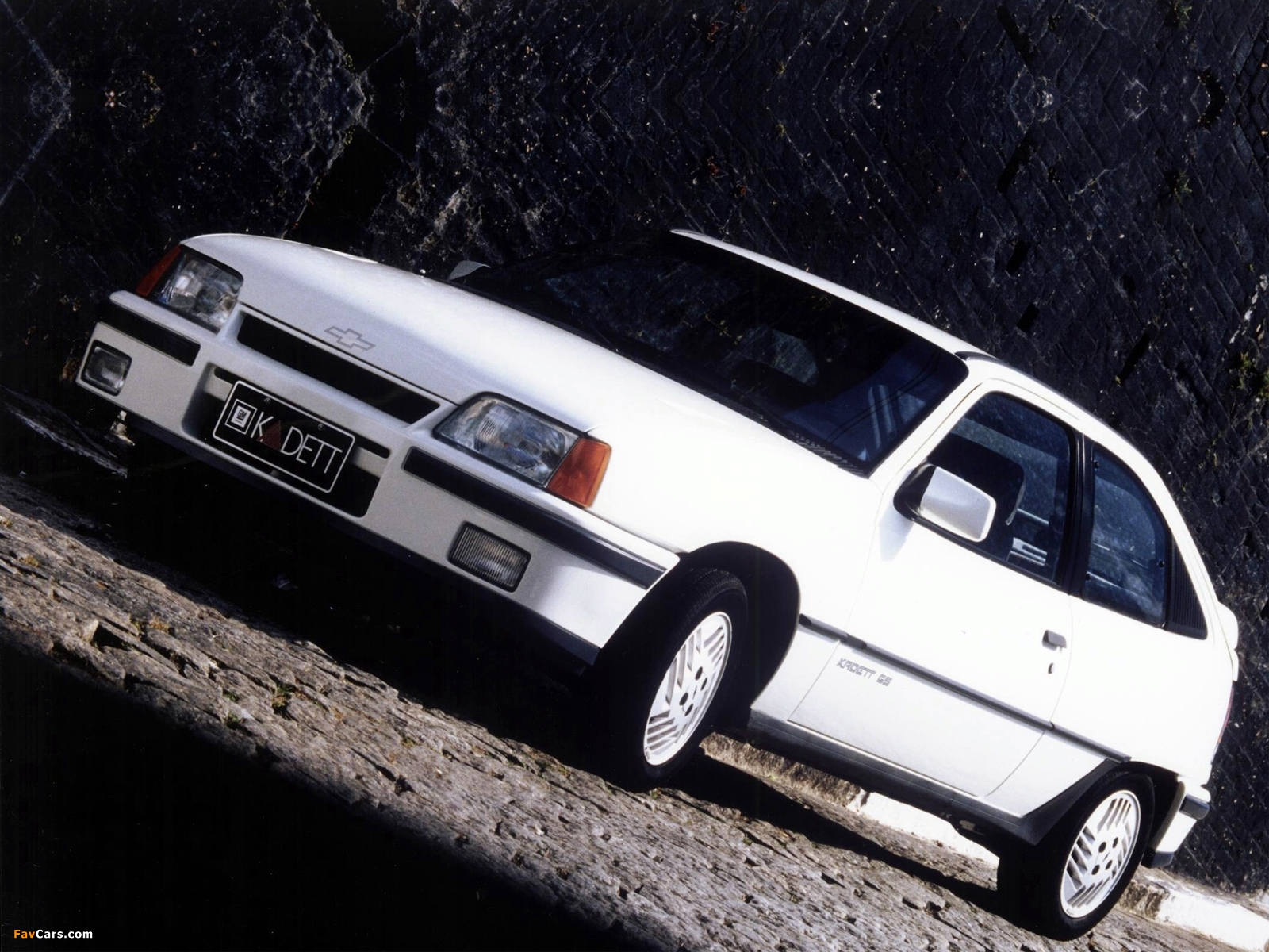 Pictures of Chevrolet Kadett GS 3-door 1989–91 (1600 x 1200)