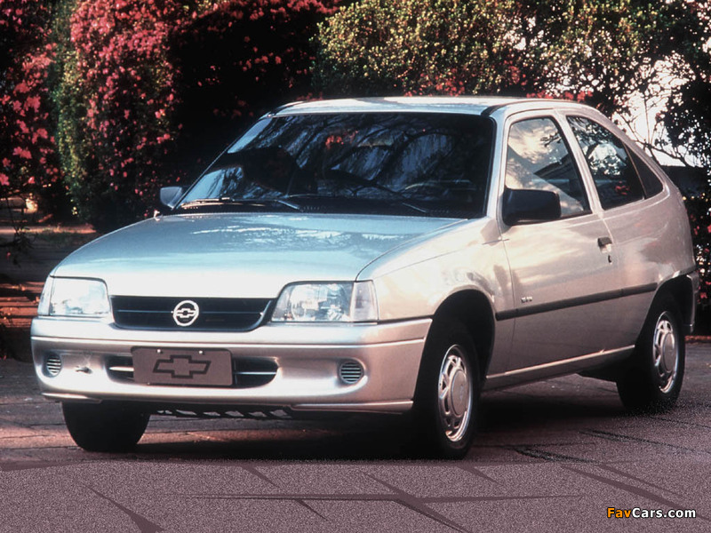 Chevrolet Kadett 3-door 1995–98 wallpapers (800 x 600)