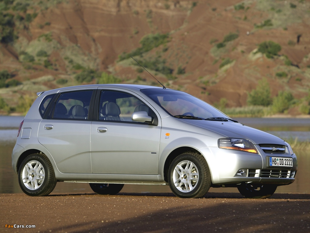 Images of Chevrolet Kalos 5-door (T200) 2003–08 (1024 x 768)