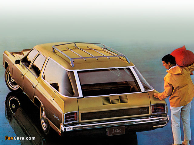 Photos of Chevrolet Kingswood Estate Wagon (16645) 1971 (640 x 480)