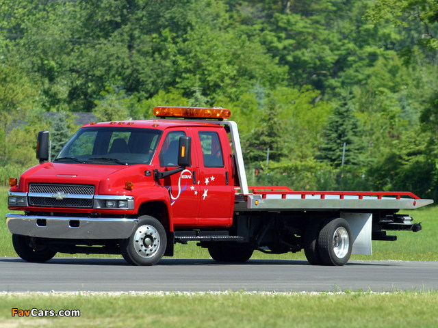 Chevrolet Kodiak C5500 Crew Cab Tow Truck 2004–09 images (640 x 480)