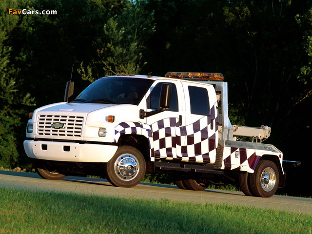 Chevrolet Kodiak C4500 Crew Cab 2004–09 images (640 x 480)