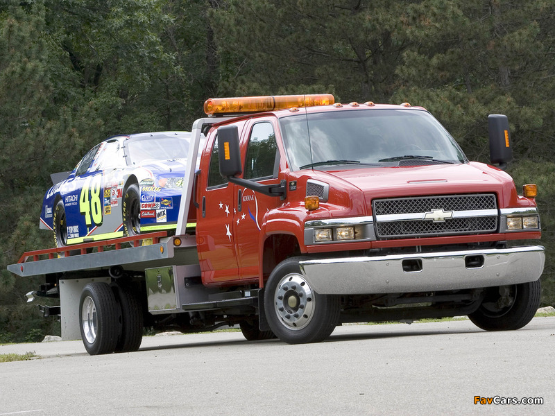 Chevrolet Kodiak C5500 Crew Cab Tow Truck 2004–09 photos (800 x 600)