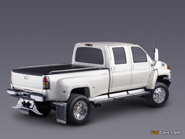 Chevrolet Kodiak C4500 Crew Cab Pickup 2006–09 pictures (640 x 480)