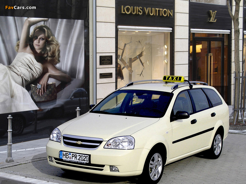 Images of Chevrolet Lacetti Wagon Taxi 2004–11 (800 x 600)