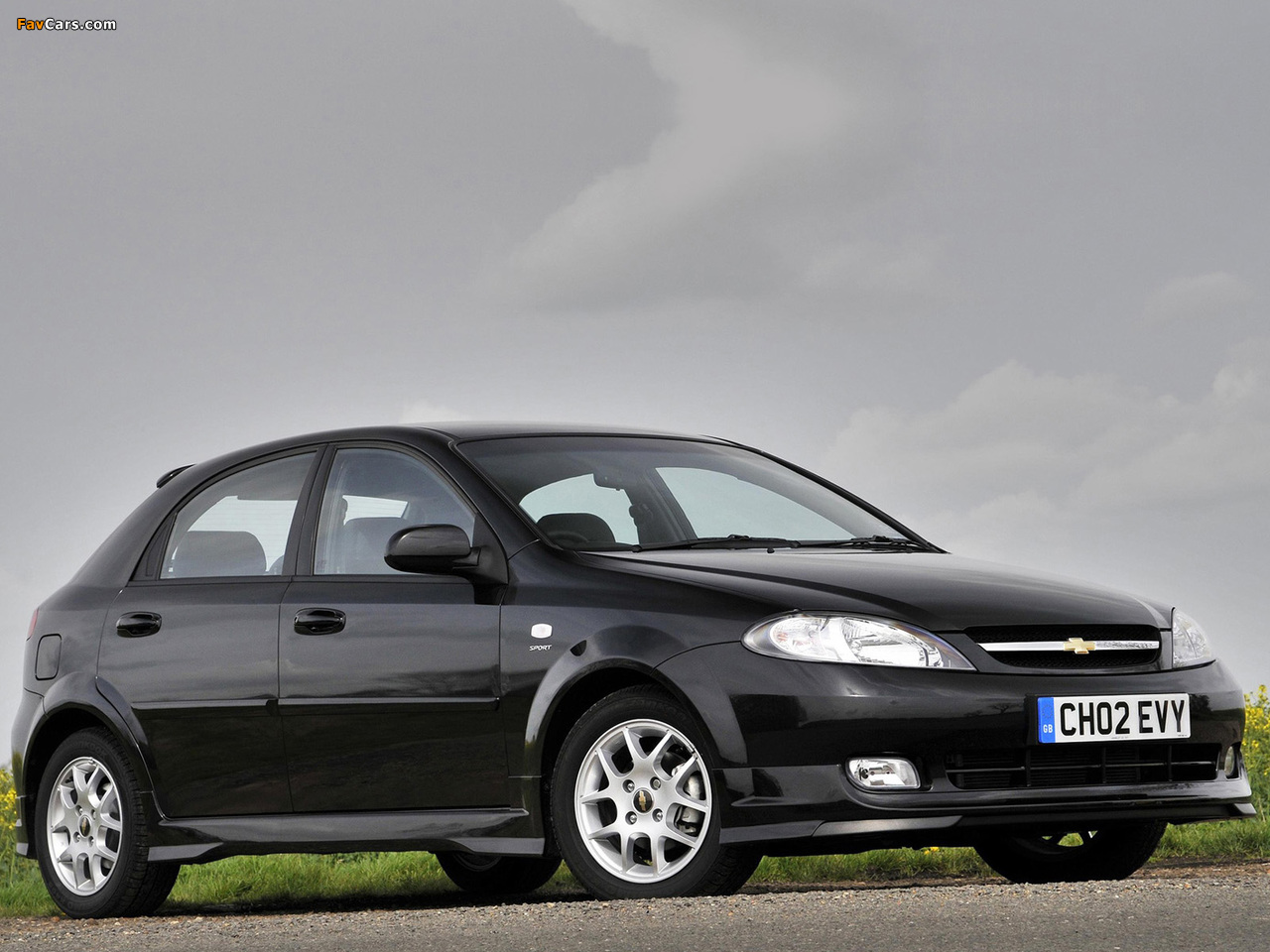 Images of Chevrolet Lacetti Hatchback Sport UK-spec 2005–11 (1280 x 960)