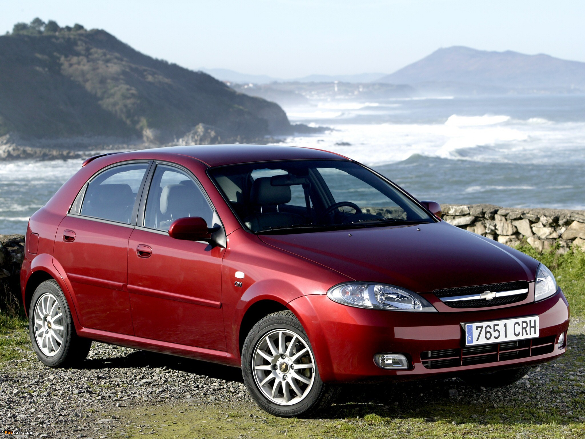 Photos of Chevrolet Lacetti Hatchback 2004–12 (2048 x 1536)