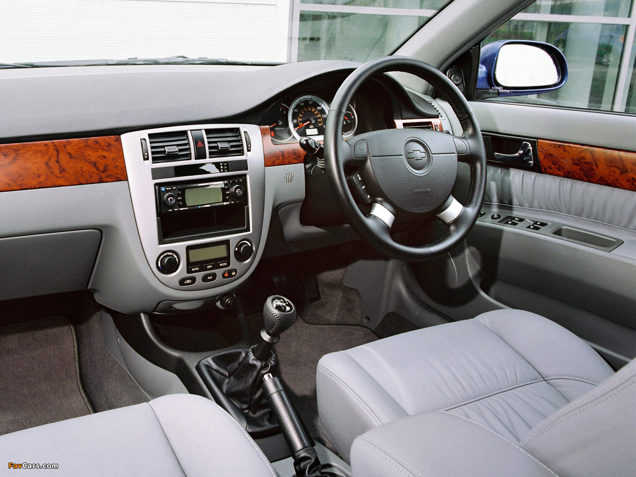 Pictures of Chevrolet Lacetti Sedan CDX UK-spec 2004–11 (1280 x 960)