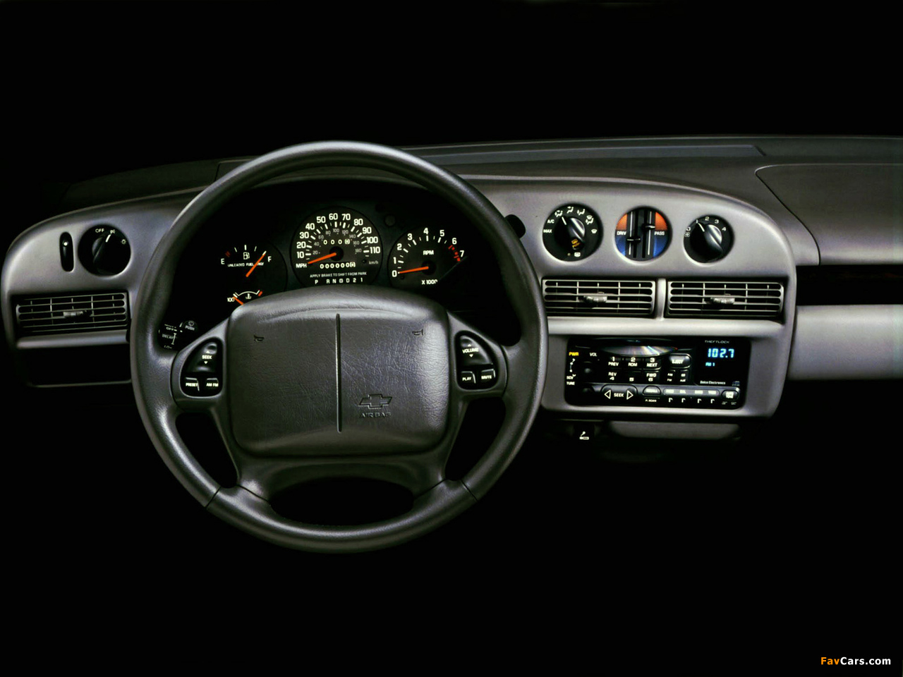 Chevrolet Lumina 1995–2001 images (1280 x 960)