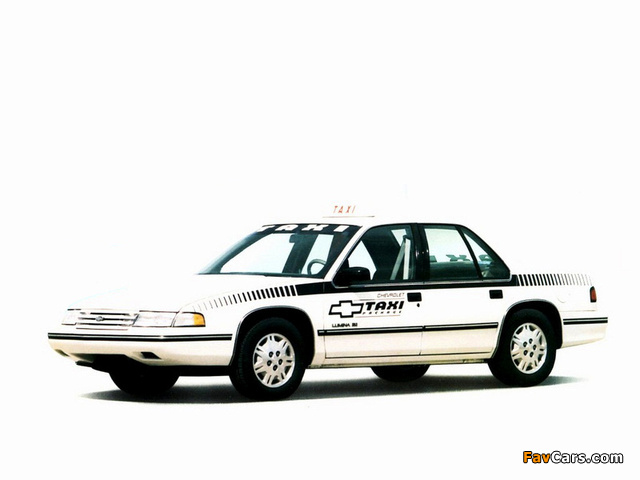 Photos of Chevrolet Lumina Taxi 1990–95 (640 x 480)