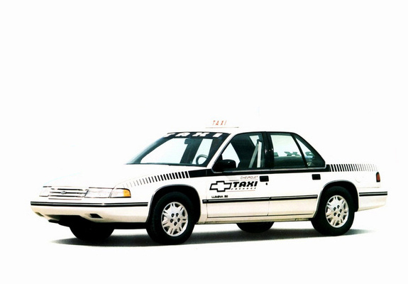 Photos of Chevrolet Lumina Taxi 1990–95