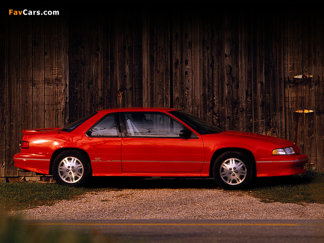 Pictures of Chevrolet Lumina Z34 Coupe 1992–95 (640 x 480)