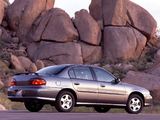 Chevrolet Malibu 2000–04 images