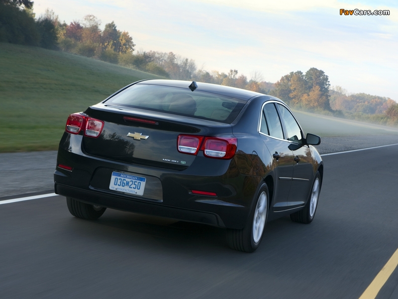 Chevrolet Malibu ECO 2011 photos (800 x 600)