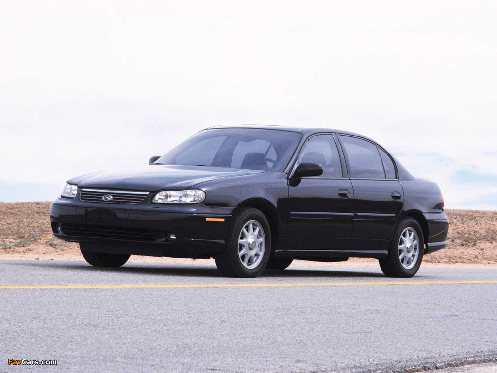 Photos of Chevrolet Malibu 1997–2000 (1024 x 768)