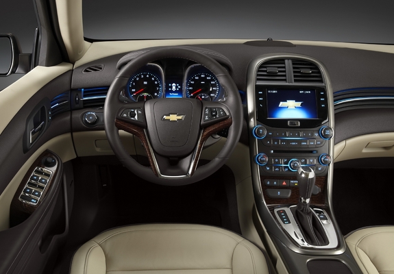 Photos of Chevrolet Malibu ECO 2011–13