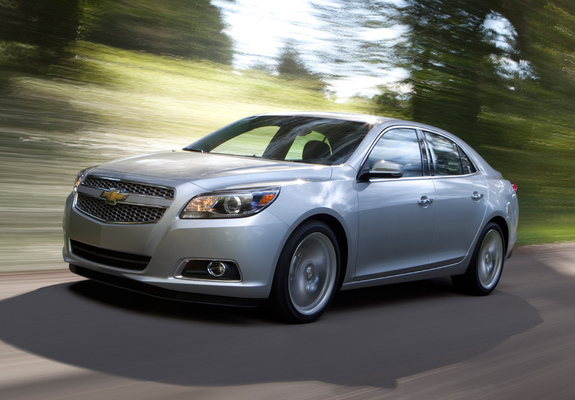 Photos of Chevrolet Malibu LTZ 2011–13