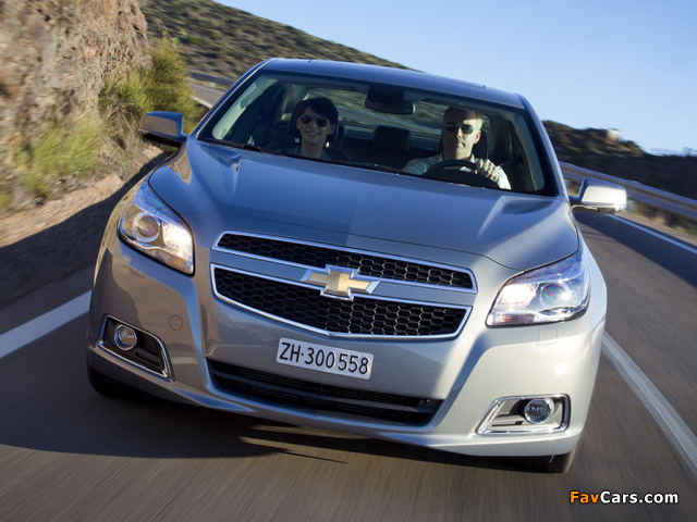 Pictures of Chevrolet Malibu EU-spec 2012 (640 x 480)