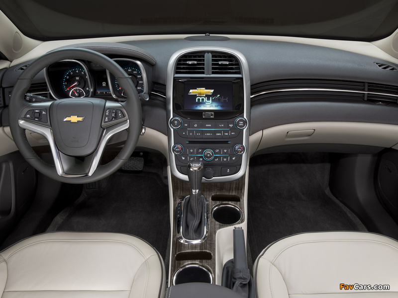 Chevrolet Malibu 2013 wallpapers (800 x 600)