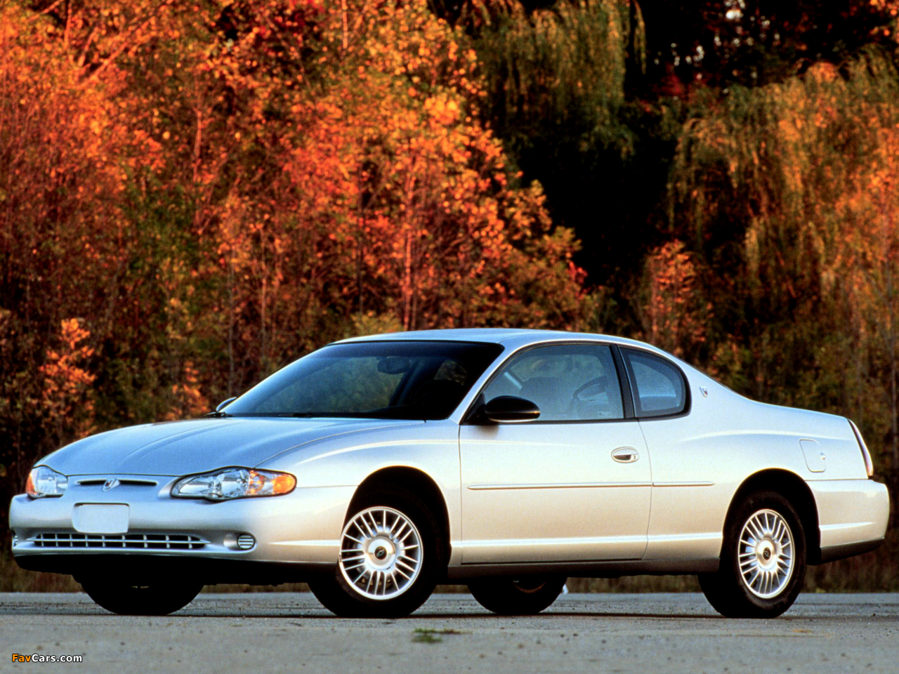 Chevrolet Monte Carlo 2000–05 photos (1280 x 960)