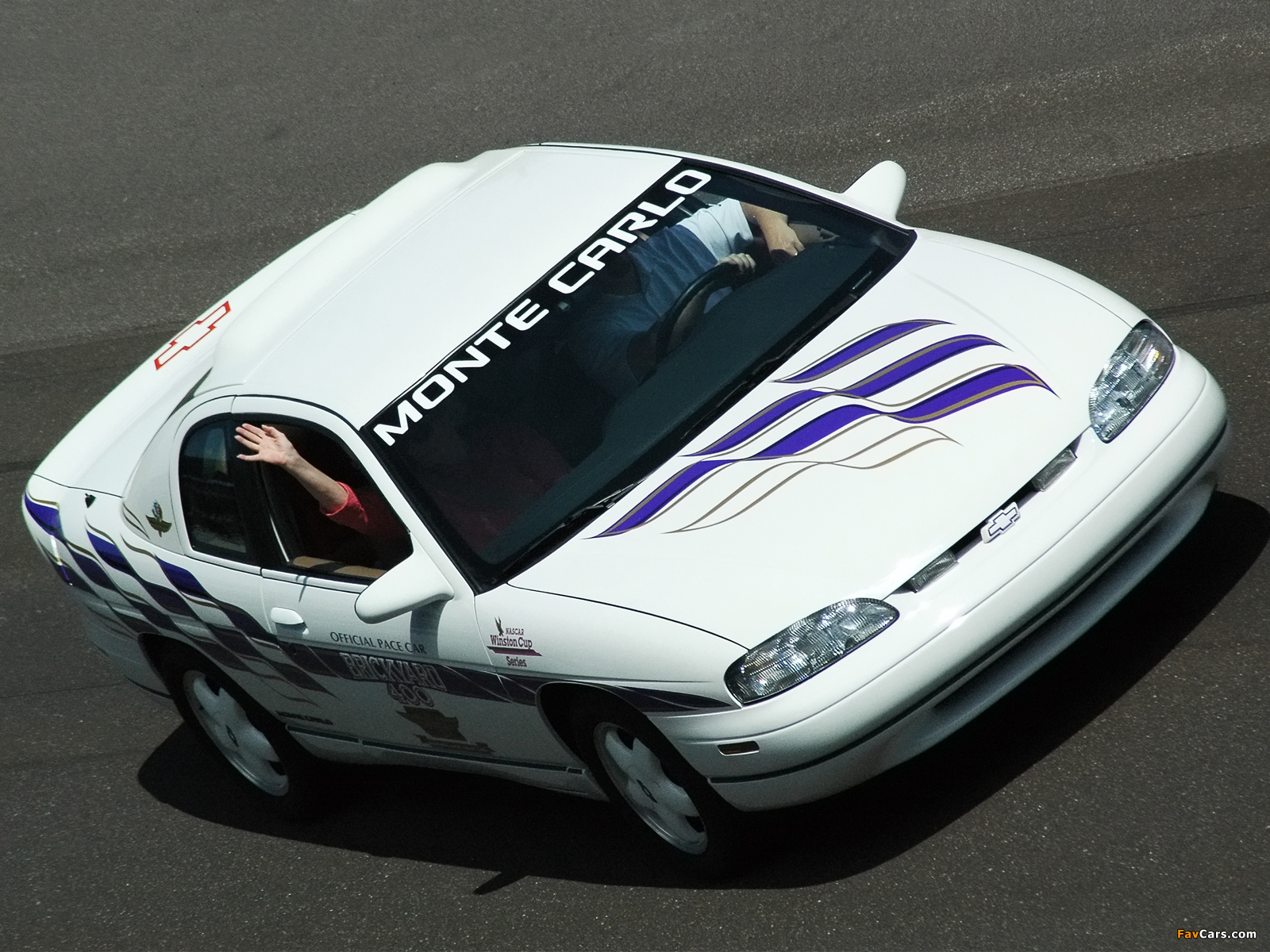 Chevrolet Monte Carlo Brickyard 400 Pace Car 1994 pictures (1600 x 1200)