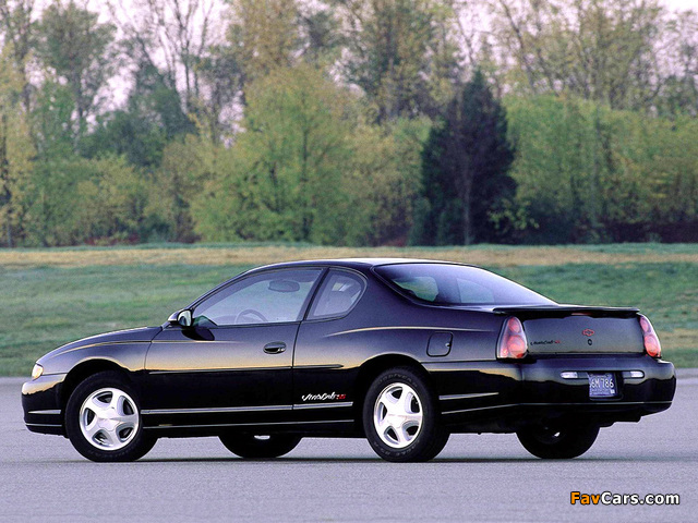 Chevrolet Monte Carlo SS 2000–05 wallpapers (640 x 480)