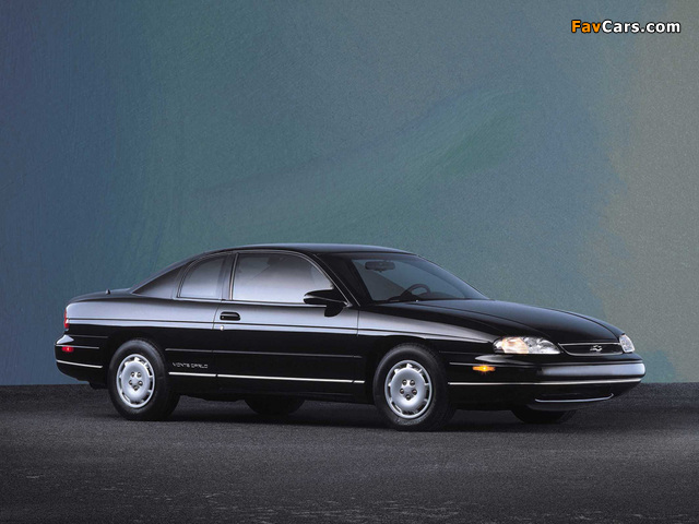 Images of Chevrolet Monte Carlo 1995–99 (640 x 480)
