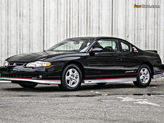 Images of Chevrolet Monte Carlo SS Dale Earnhardt Signature Edition 2001–2002 (640 x 480)