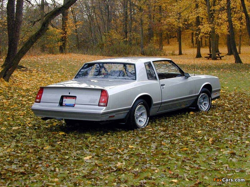 Images of Chevrolet Monte Carlo SS 1986–88 (800 x 600)