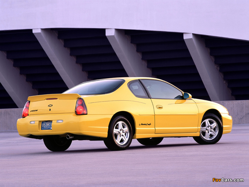 Images of Chevrolet Monte Carlo 2000–05 (800 x 600)