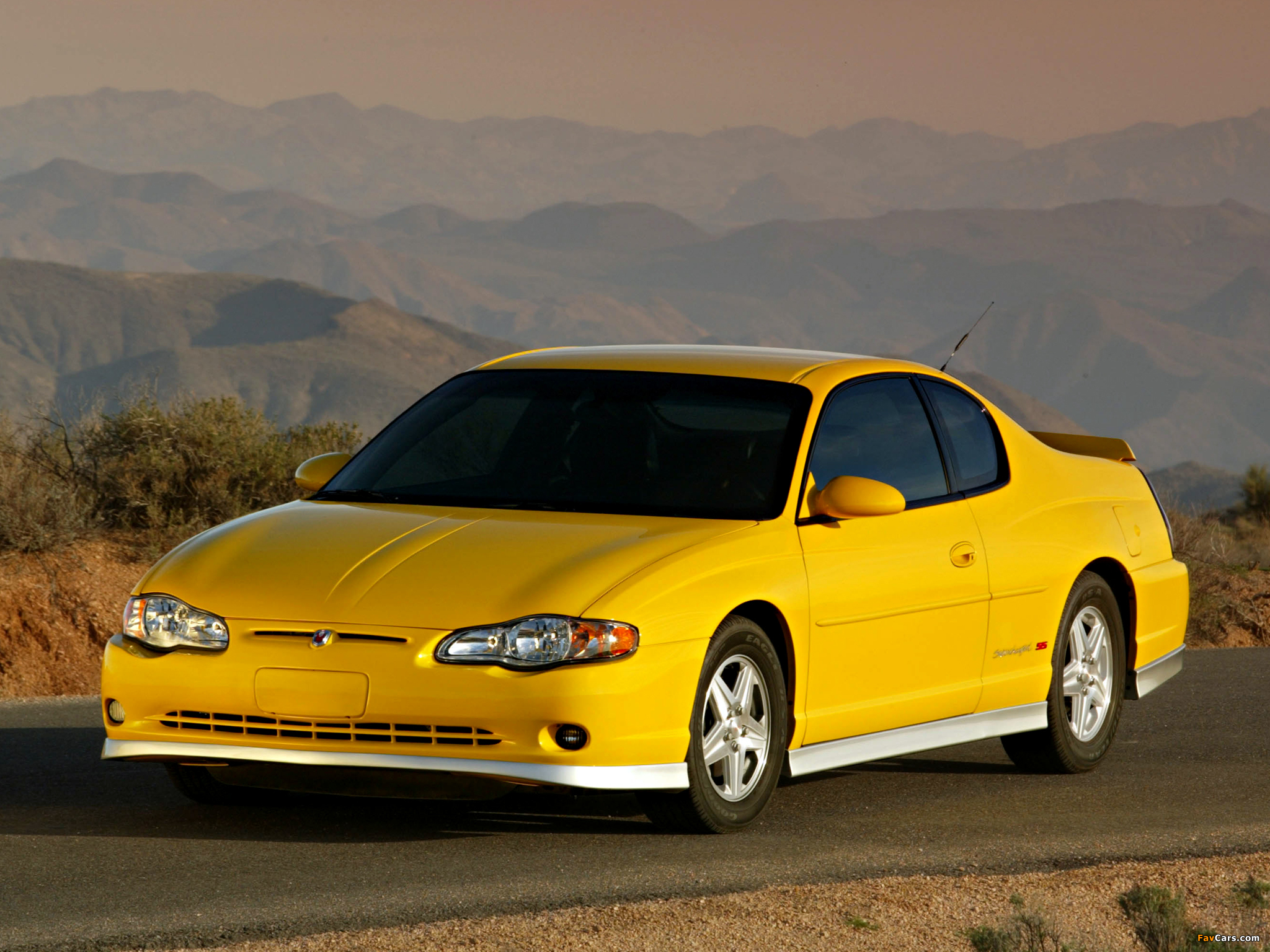 Photos of Chevrolet Monte Carlo Supercharged SS 2004–05 (2048 x 1536)